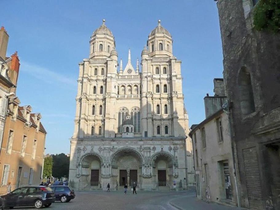 Le Boheme Chic : Au Coeur Du Centre Historique Apartment Dijon Exterior photo